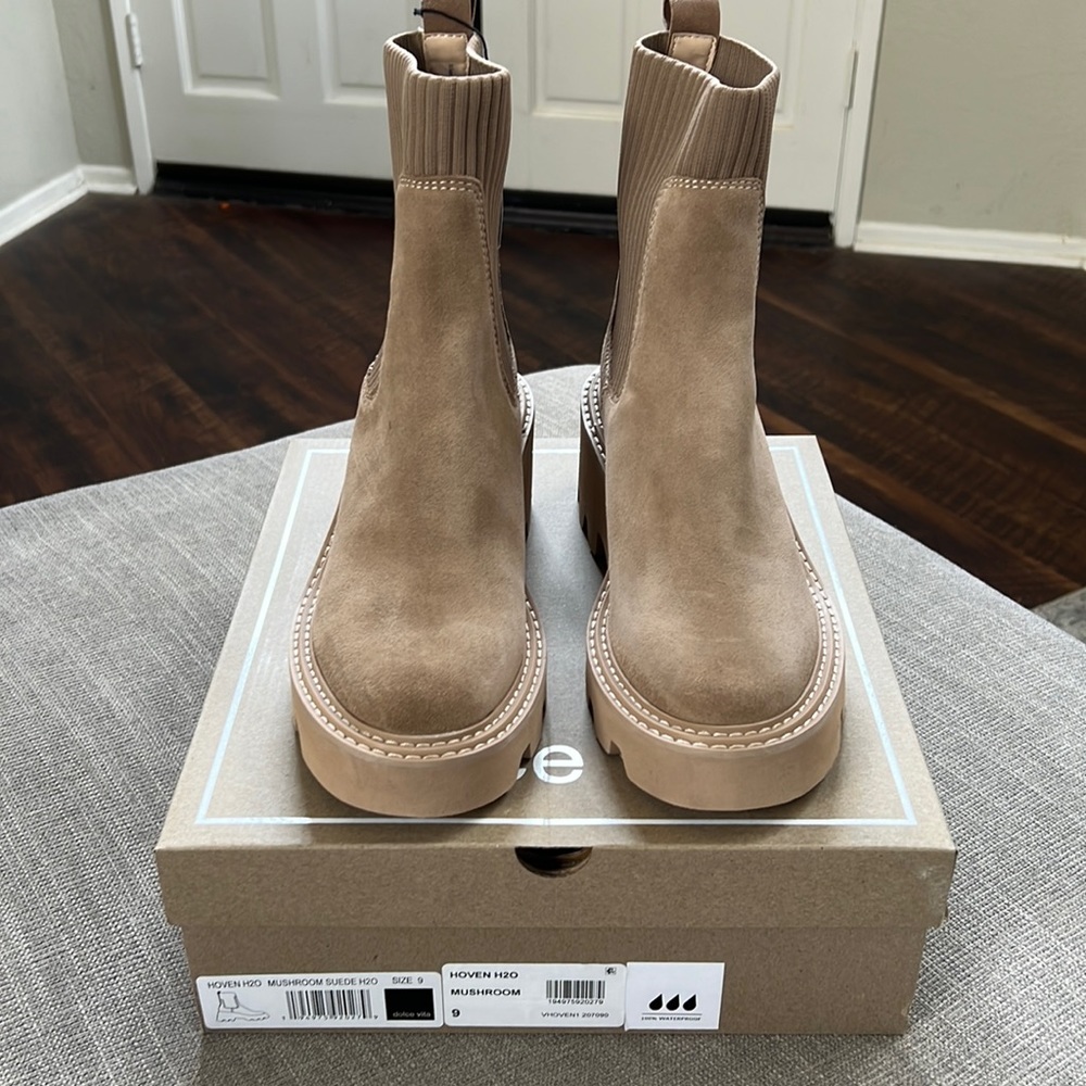 New dolce vita Hoven size 9